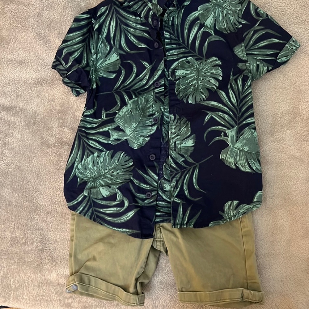 3-4 yrs print shirt and shorts